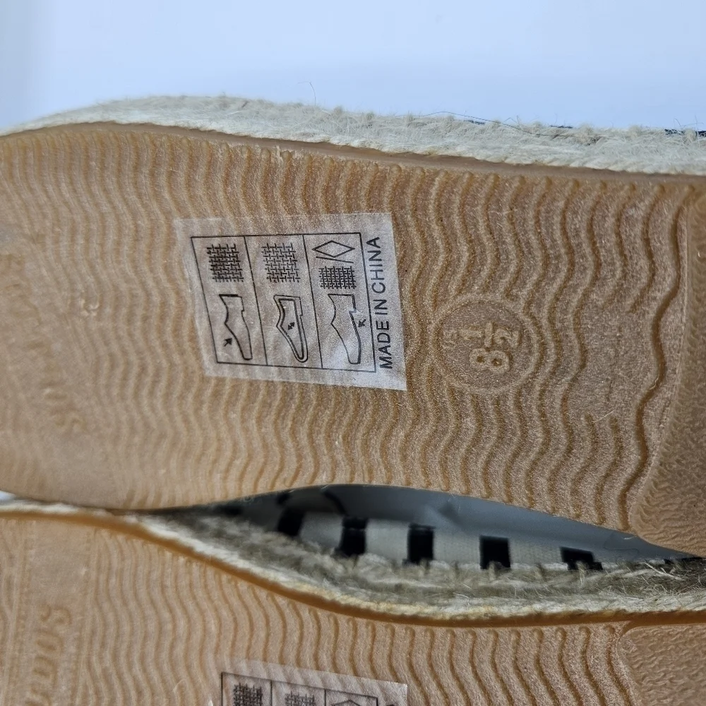 NWT Soludos Classic stripe smoking slipper size 8 1/2